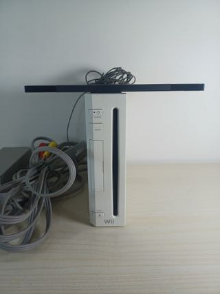 Nintendo Wii con cavi e sensore