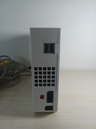 Nintendo Wii con cavi e sensore