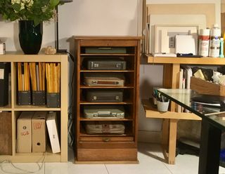 Colección: Seis máquinas de escribir + Archivador