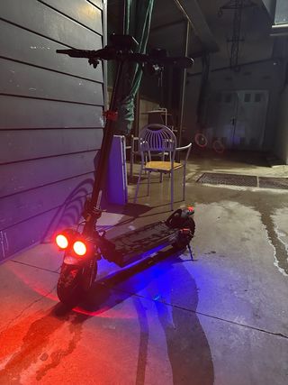 Patinete Eléctrico IX4 45 km/h con casco