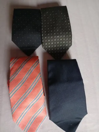 Lote 4 Corbatas Hombre Negro,coral y azul marino (