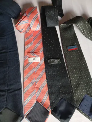 Lote 4 Corbatas Hombre Negro,coral y azul marino (