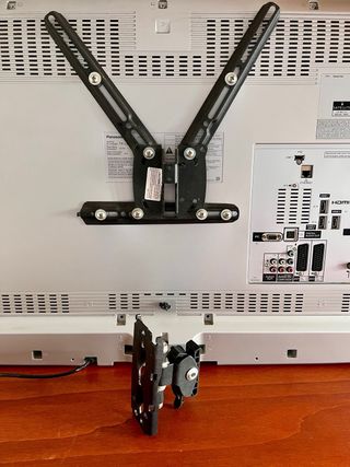 Televisor Panasonic Viera 42”Smart TV SIN USO