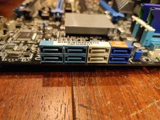 Placa Base Asus P8Z77 WS + 2 Memorias + Micro