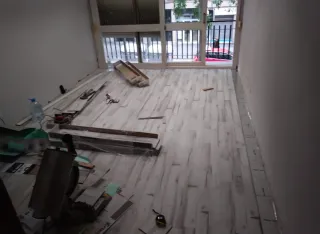 Montaje de Suelo vinílico y parquet