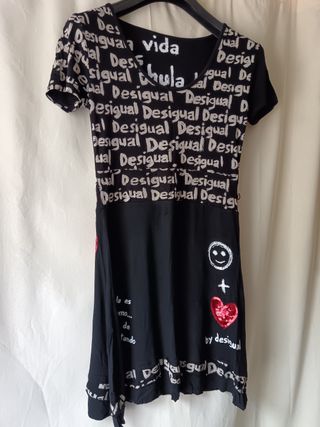 Vestido Desigual Negro y Rojo