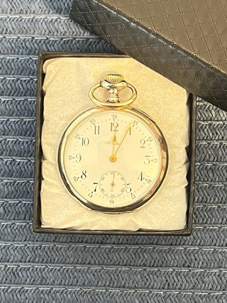 Reloj de bolsillo plata funcionando muy bien