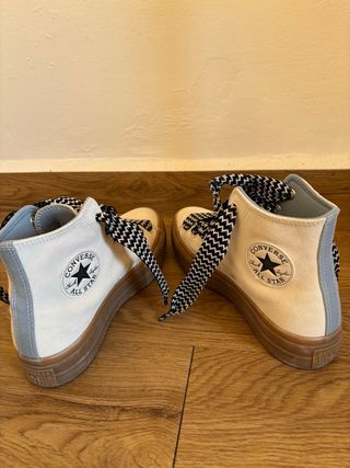 Converse Chuck Taylor Lift Platform