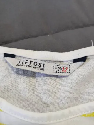 T-shirt Tiffosi 4/5 anos