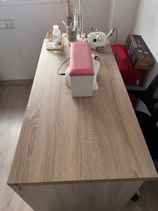 Mesa escritorio o manicura madera