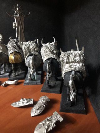 Warhammer 6 Caballeros del Caos Metal