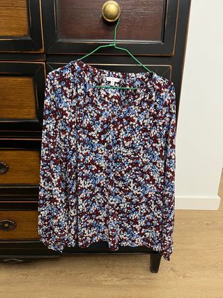 Blusa Tommy Hilfiger floral Talla M
