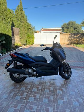 Yamaha Xmax 125 11.000km  Azul Oscuro  2020