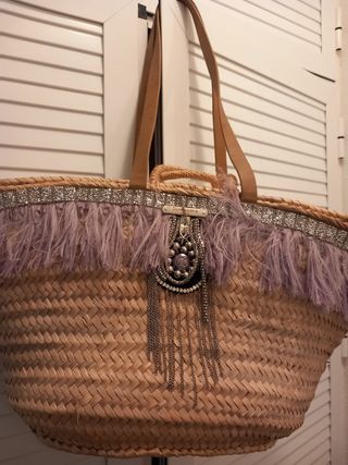 Bolso rosa y beige.