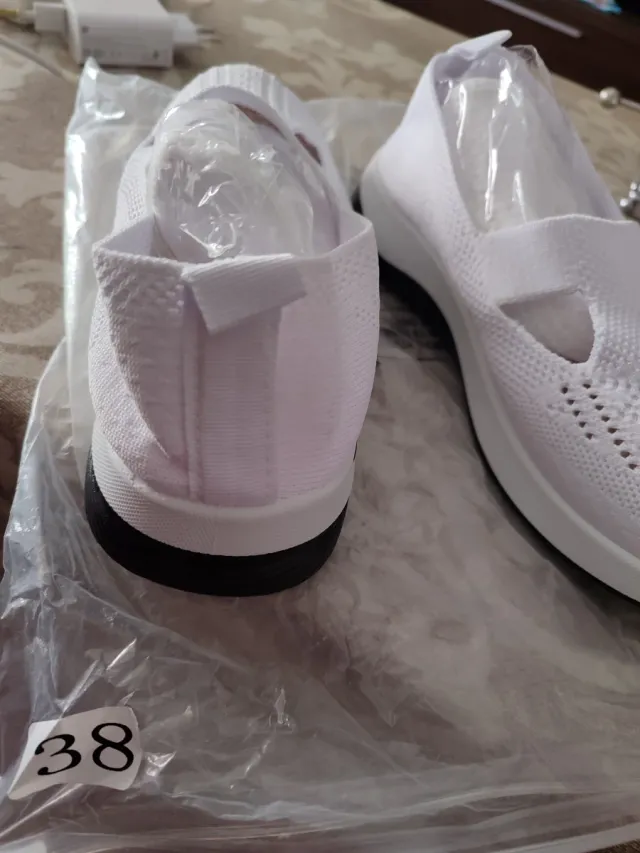 Zapatillas Blancas Talla 38 sin estrenar