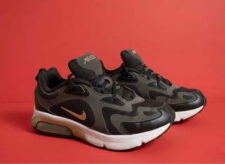 Zapatillas Nike Air Max 200 Negro Dorado