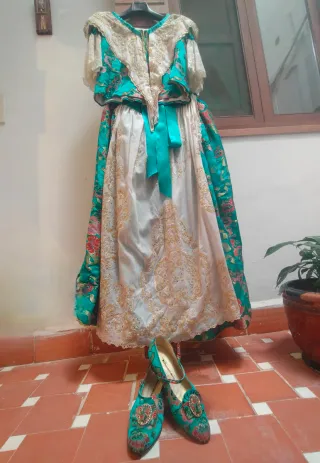 Vestido de Fallera precioso