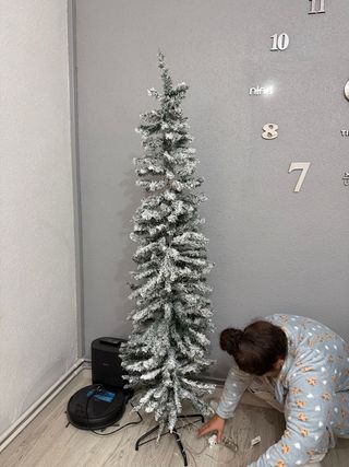 Árbol de Navidad artificial con nieve