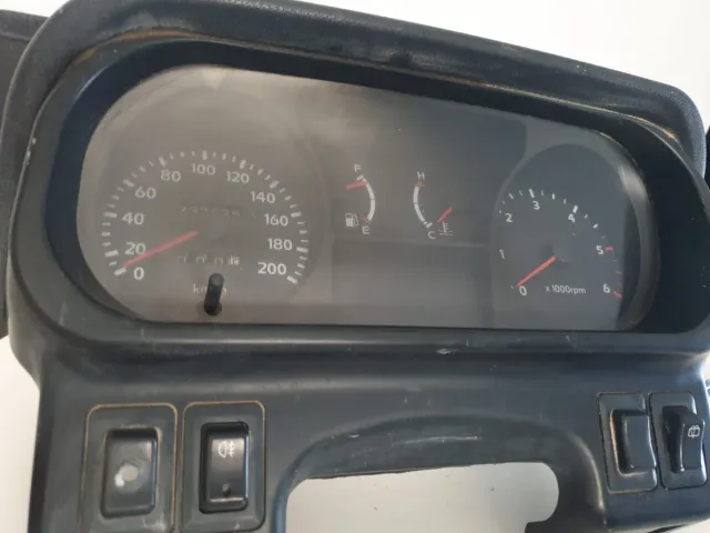 Cuadro instrumentos Mitsubishi Galloper