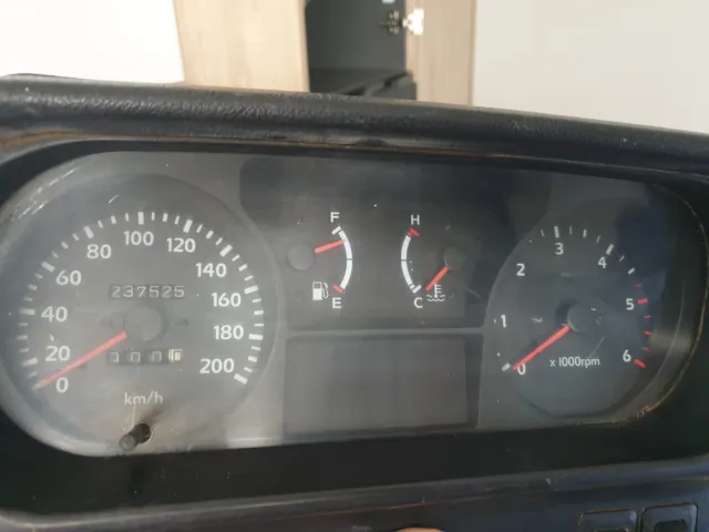 Cuadro instrumentos Mitsubishi Galloper