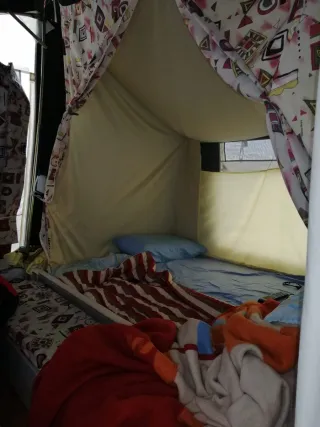 Carro tienda de campaña Comanche semi nueva.