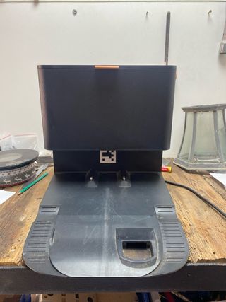 iRobot Roomba con base autolimpiante