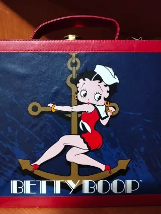 Estuche Maquillaje Betty Boop