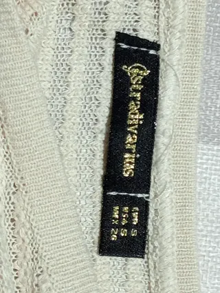 2€Jersey STRADIVARIUS beige talla S