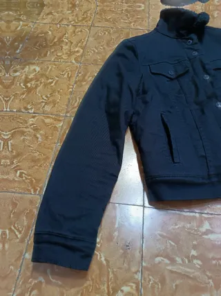 Cazadora Vaquera Borrego Levi's Negra Y2K Mujer