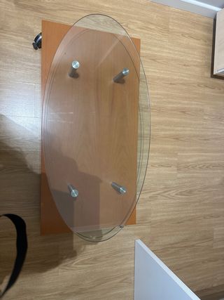 Mesa de centro cristal y madera con ruedas