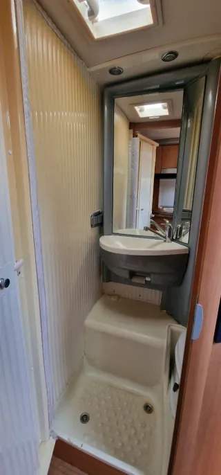 Autocaravana Dethleffs Globebus