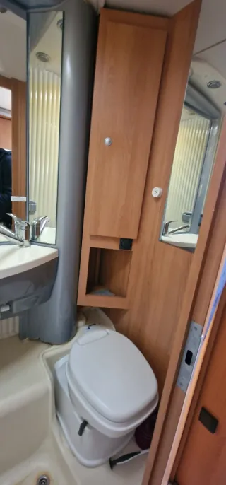 Autocaravana Dethleffs Globebus