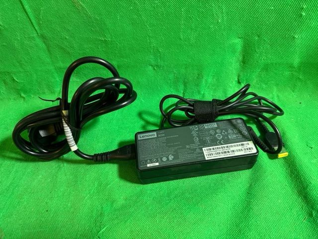 Docking Station Lenovo ThinkPad Ultra Dock 40A9!!