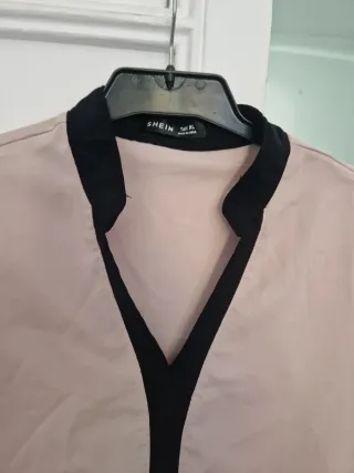 Blusa SHEIN manga larga ribete negro