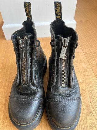 Botas Dr. Martens T37 Cremallera Negra y cuerdas