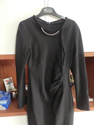 Vestito nero aderente Sportstaff