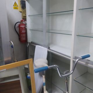 Estantería cremallera con baldas