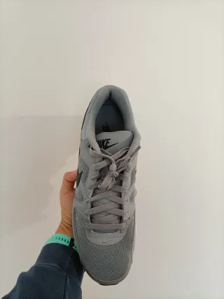 T45 Nike Air Max Command  Grises