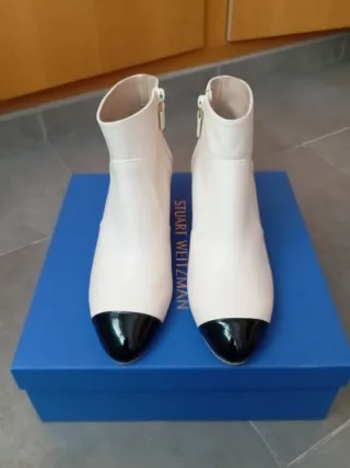 Botines Stuart Weitzman Blanco y Negro