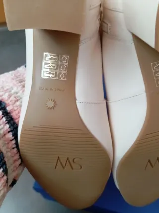 Botines Stuart Weitzman Blanco y Negro