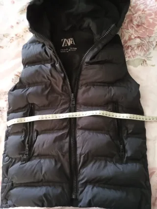 Chaqueta Zara acolchada con capucha