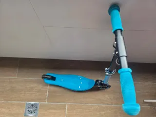 Patinete infantil azul