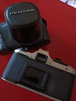 Cámara Pentax ME Súper + Objetivo 50mm 1:2 + funda