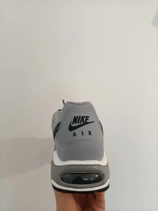 T48,5 Nike Air Max Command Grises