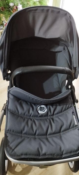 Bugaboo Fox 2 con muy muy poco uso. Capazo y silla