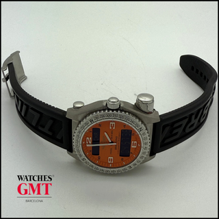 Breitling Emergency Titanio Naranja