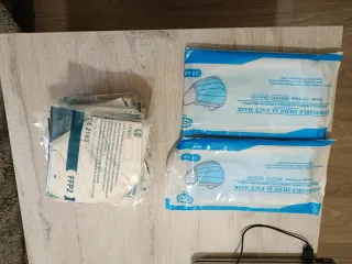 Mascarillas FFP2 12, 2 Pack quirúrgicas de 10 unid