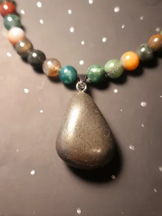 Collar artesanal piedras naturales