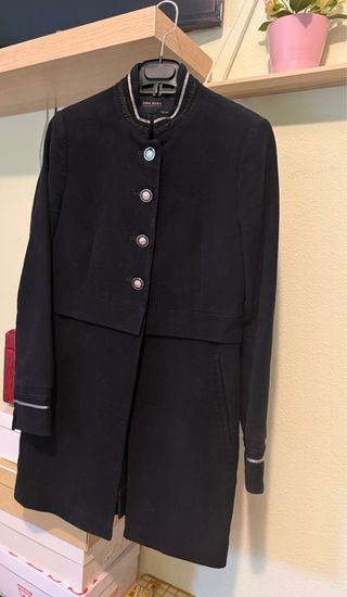 Abrigo Zara Basic Negro