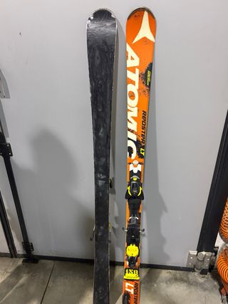 Sci Atomic Redster LT 158 cm